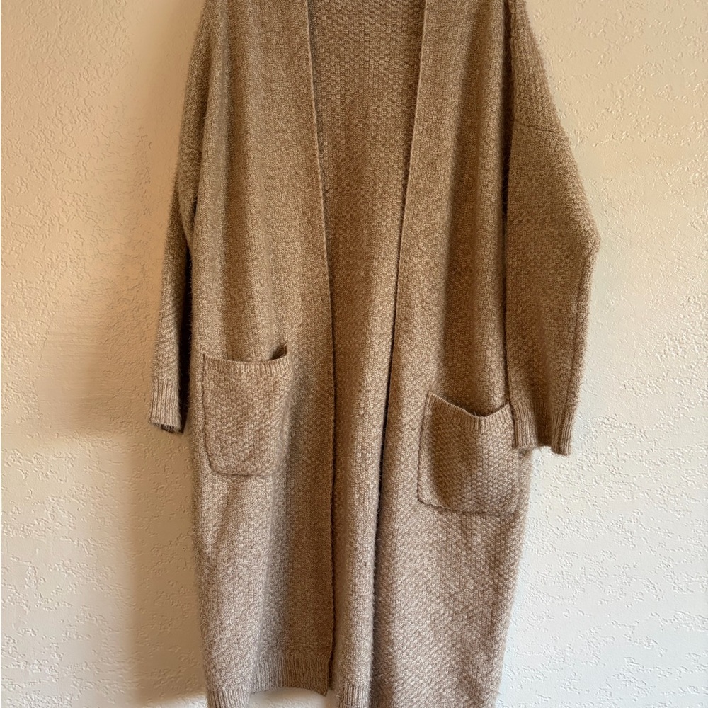 Elegant Beige Women's Cardigan